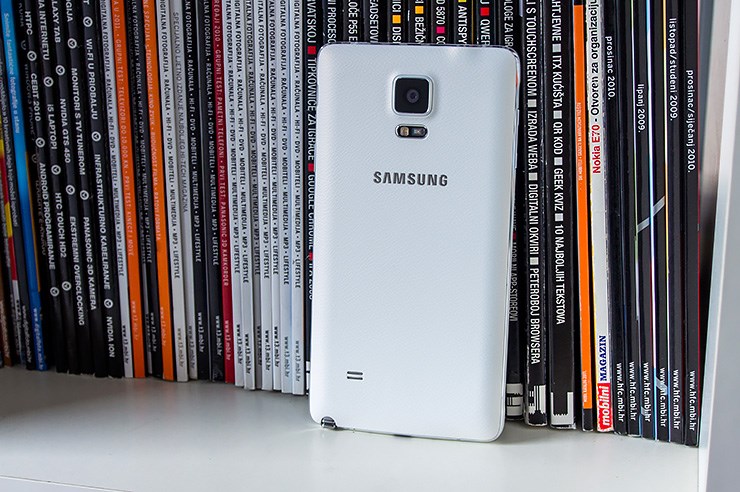 Samsung Galaxy Note 4 (4).jpg